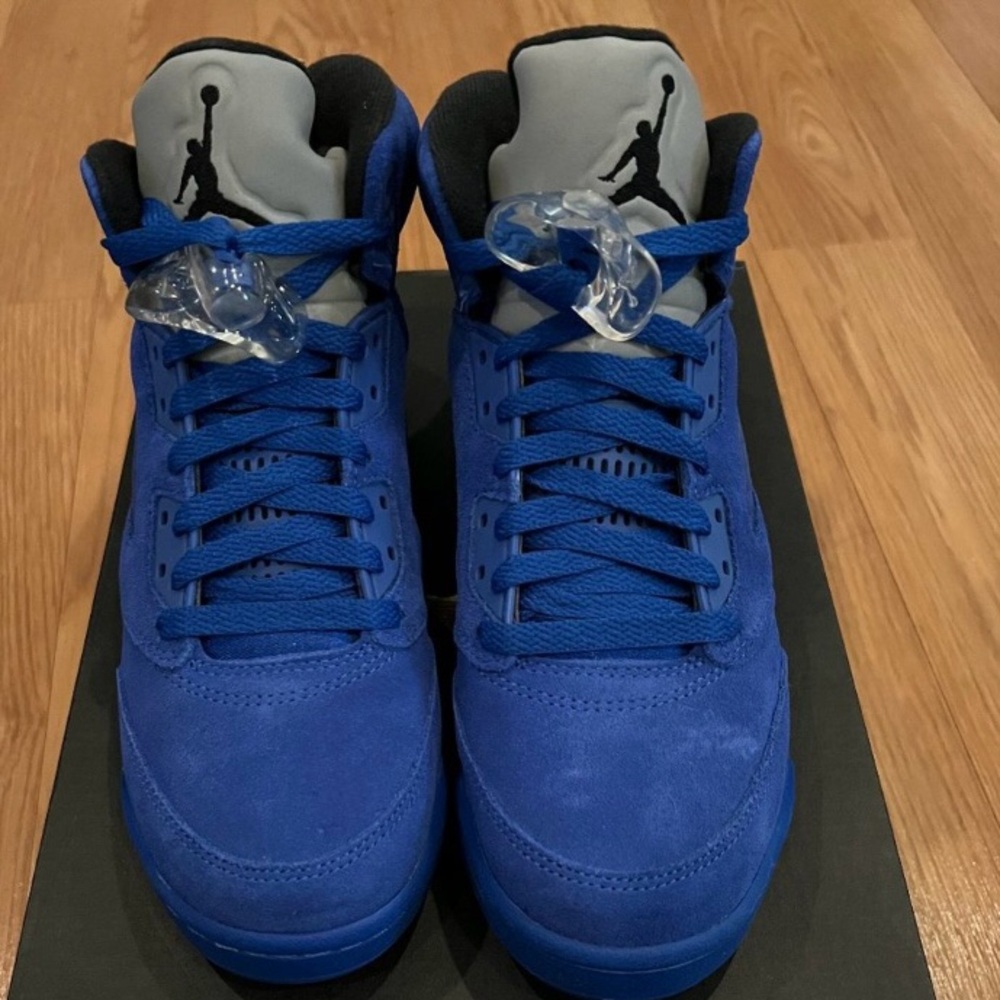 Air Jordan 5 Retro "Blue Suede" DS